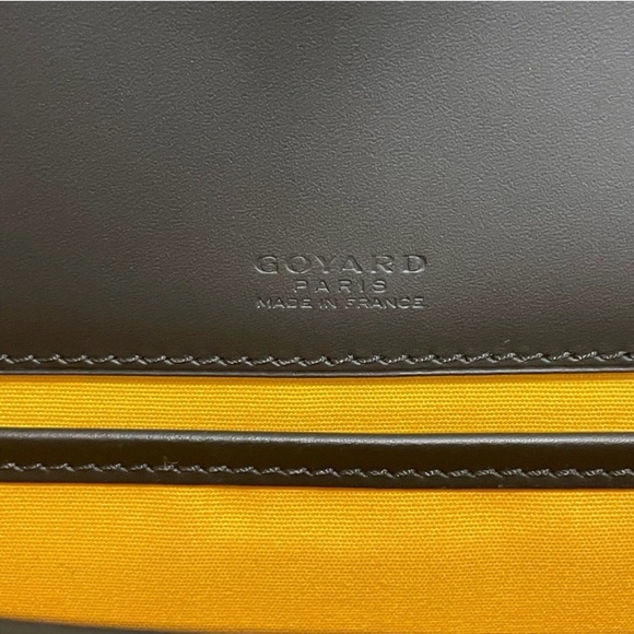 Black and White Crossbody Bag - Picture 13 of 16